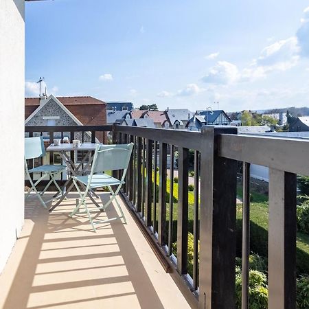 Le Carrousel - Appartement Avec Studio Attenant Deauville Esterno foto